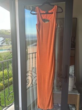 Sleek Orange Sleeveless Maxi Dress with Front Cutout